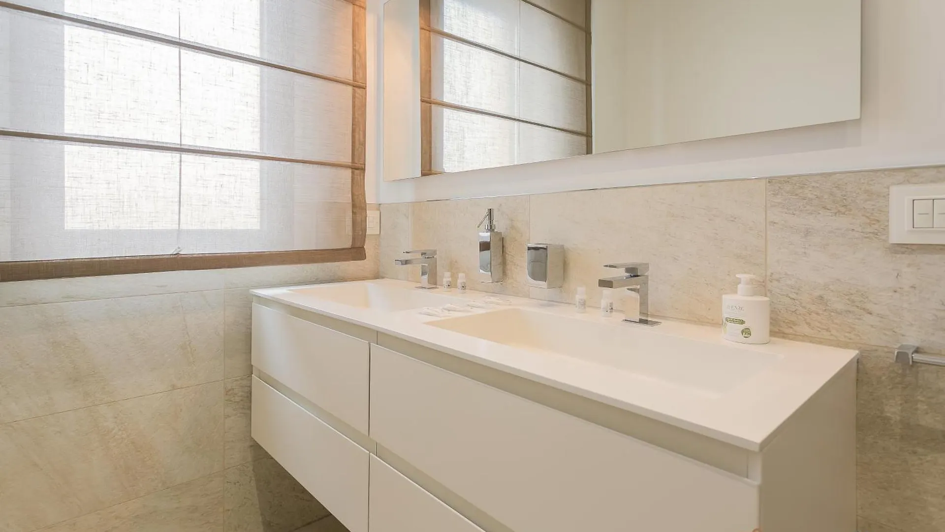 Santa Scolastica Apartment By Apulia Accommodation Bari